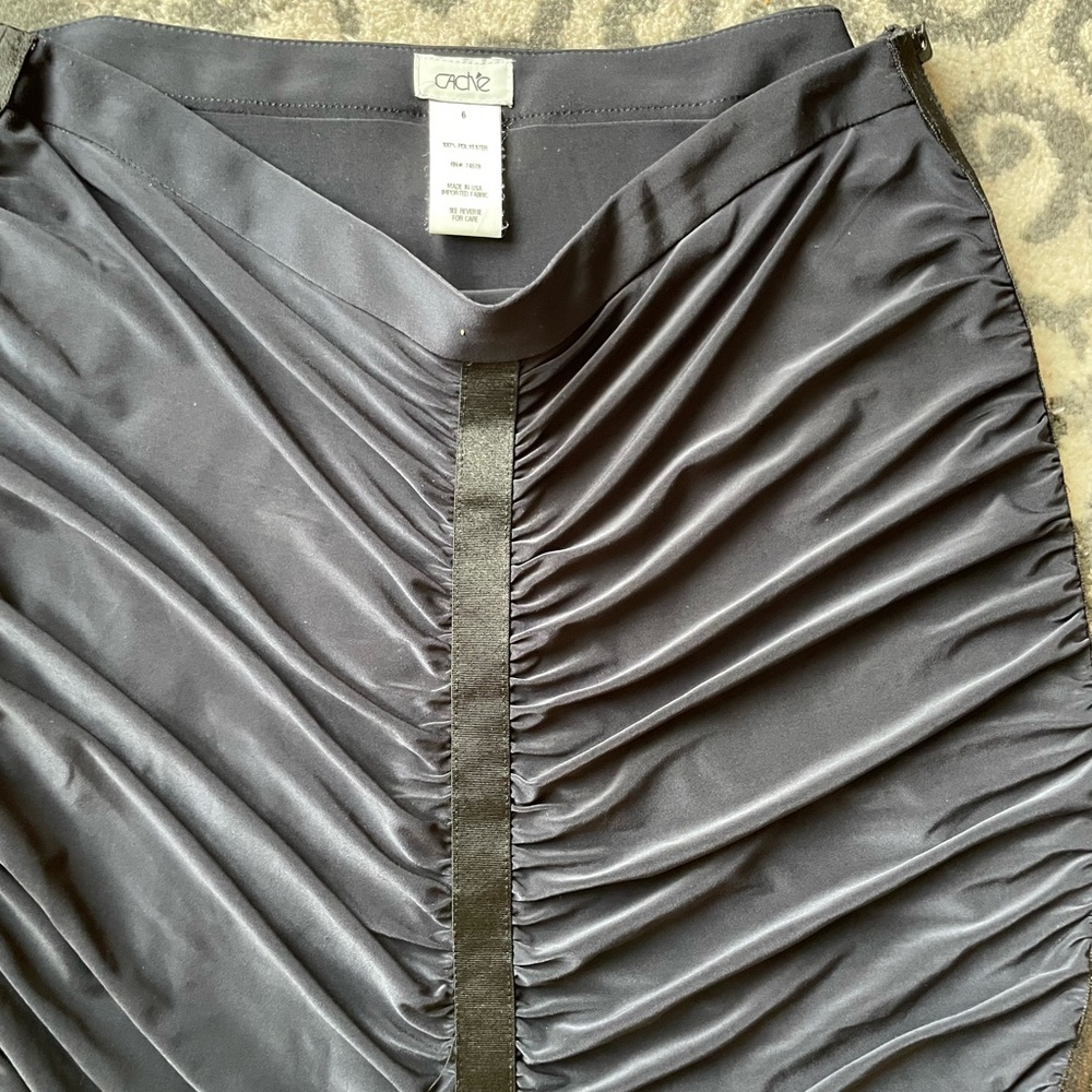Cache skirt - Picture 2 of 2